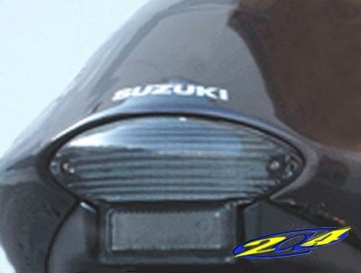 1300 GSX R 99/07 Feu LED Cligno Int�gr�s Non Homologu�